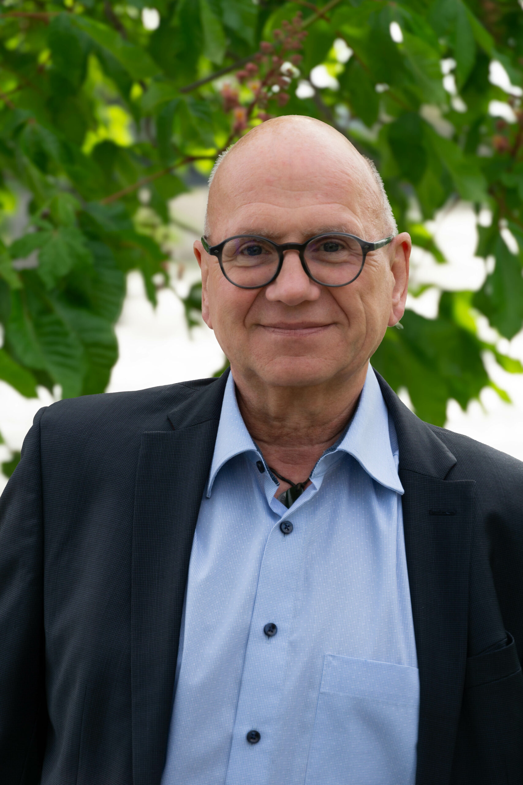 Alexander Besser HBplus Berater Donauwörth